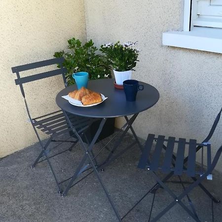 Besancon Appartement T2 Sur Cour Interieure Proximite Gare Exteriör bild